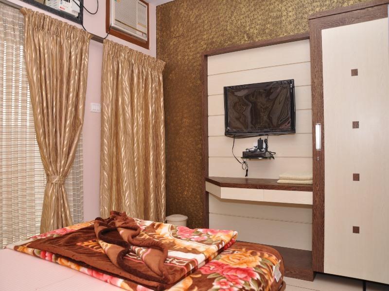 Hôtel Raval Bunglow à Panchgani Extérieur photo